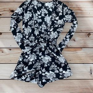 H&M Divided Floral Long Sleeve V Neck Wrap Romper with Pockets